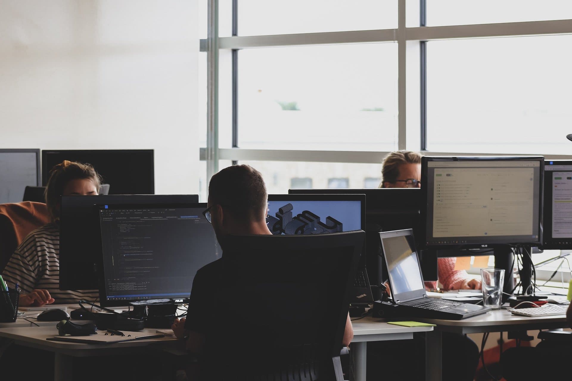 IT Security Audits: Detecting and Mitigating Insider Threats IT Security Audits: Detecting and Mitigating Insider Threats