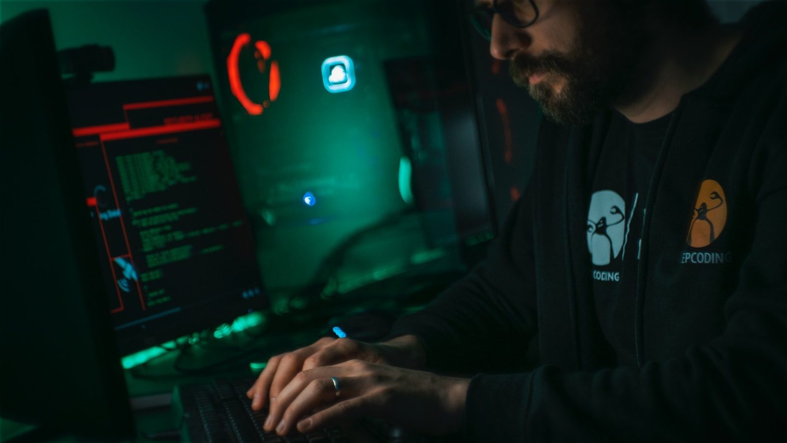 Advanced Persistent Threats: How to Detect and Defend Against Stealthy Cyber Attacks
